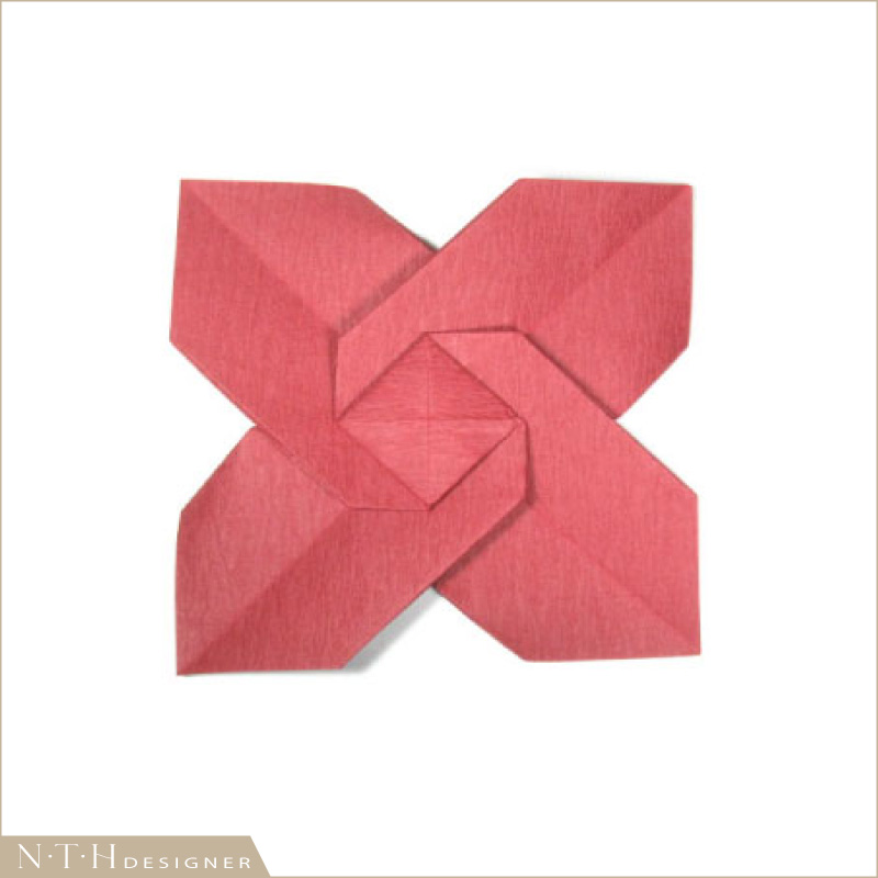 Hướng dẫn gấp hình hoa trạng nguyên bằng giấy Origami